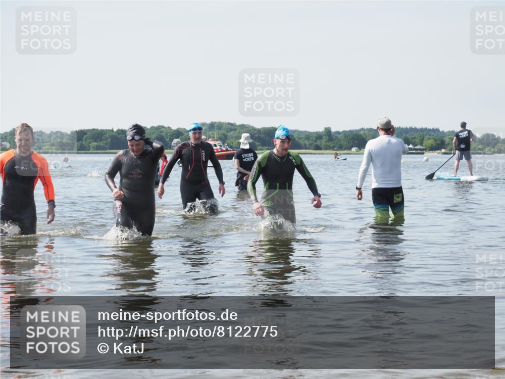 22.06.2025 - Viking Triathlon KatJ http://msf.ph/oto/8122775 22.06.2025 10:52:19 Schwimmen 116, 136, 481, 490 meine-sportfotos.de