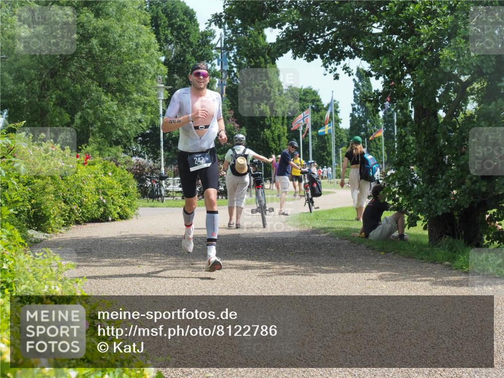 22.06.2025 - Viking Triathlon KatJ http://msf.ph/oto/8122786 22.06.2025 13:03:31 Laufen 242 meine-sportfotos.de