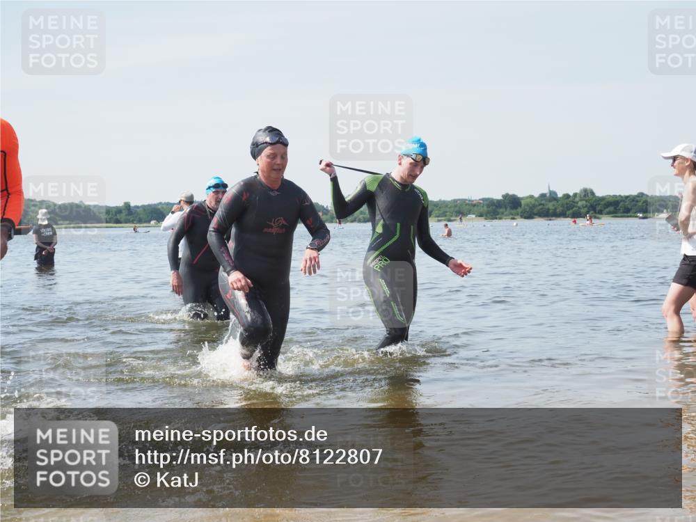 22.06.2025 - Viking Triathlon KatJ http://msf.ph/oto/8122807 22.06.2025 10:52:26 Schwimmen 116, 136, 481, 490 meine-sportfotos.de