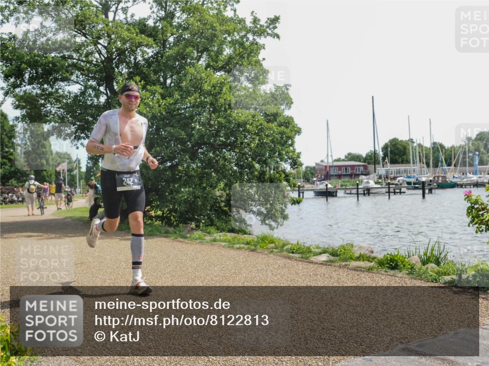 22.06.2025 - Viking Triathlon KatJ http://msf.ph/oto/8122813 22.06.2025 13:03:32 Laufen 242 meine-sportfotos.de