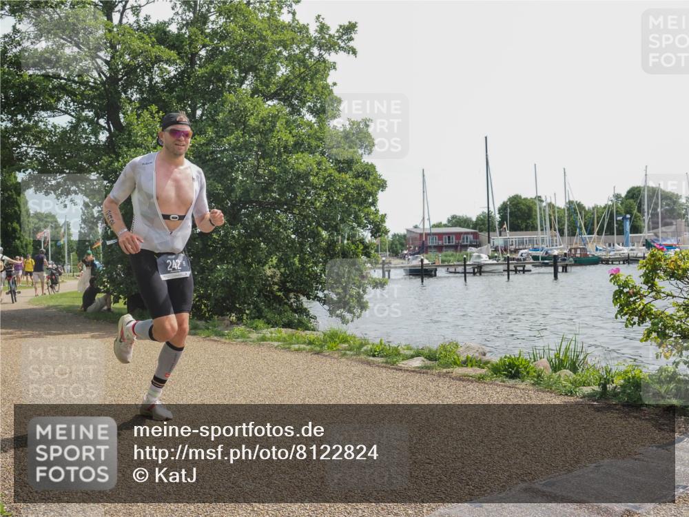 22.06.2025 - Viking Triathlon KatJ http://msf.ph/oto/8122824 22.06.2025 13:03:32 Laufen 242 meine-sportfotos.de