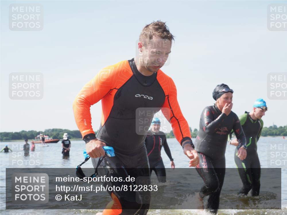 22.06.2025 - Viking Triathlon KatJ http://msf.ph/oto/8122833 22.06.2025 10:52:27 Schwimmen 116, 136, 481, 490 meine-sportfotos.de