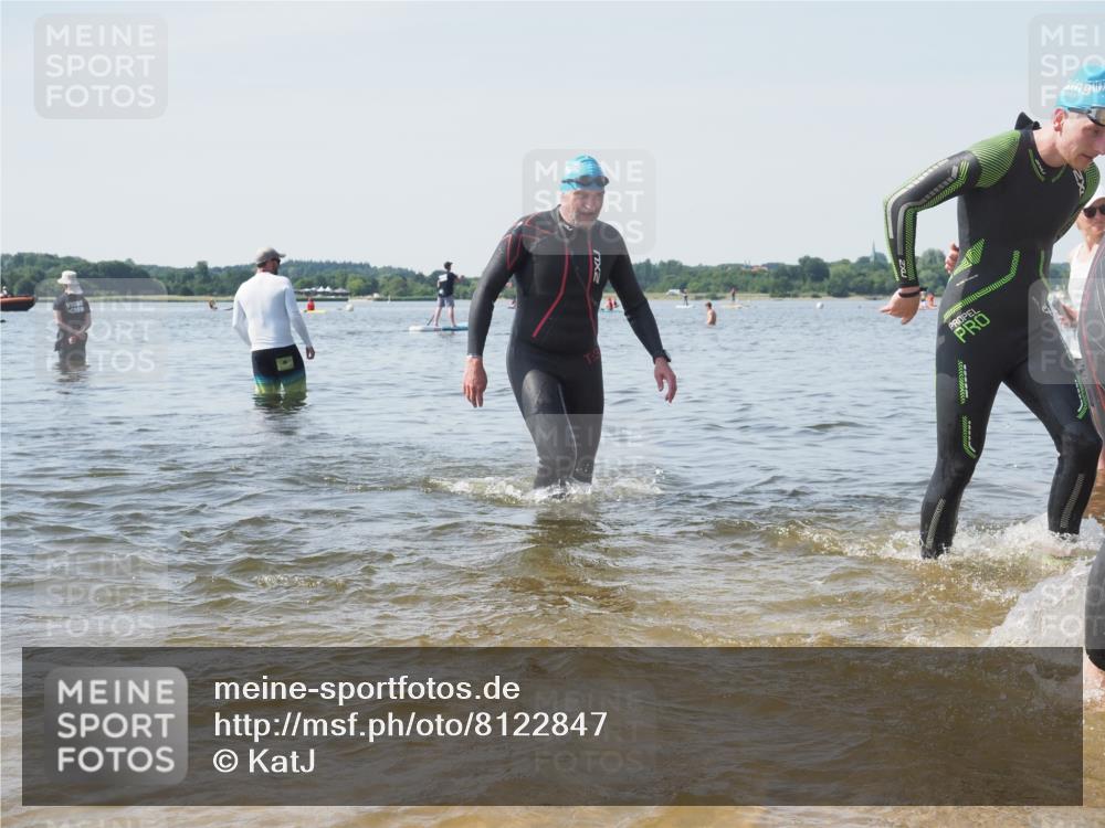 22.06.2025 - Viking Triathlon KatJ http://msf.ph/oto/8122847 22.06.2025 10:52:28 Schwimmen 116, 136, 481, 490 meine-sportfotos.de