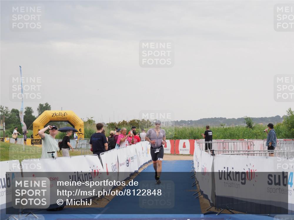 22.06.2025 - Viking Triathlon MichiJ http://msf.ph/oto/8122848 22.06.2025 16:38:46 Ziel 276 meine-sportfotos.de