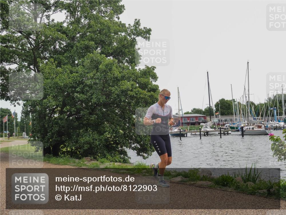 22.06.2025 - Viking Triathlon KatJ http://msf.ph/oto/8122903 22.06.2025 15:18:03 Laufen 18 meine-sportfotos.de