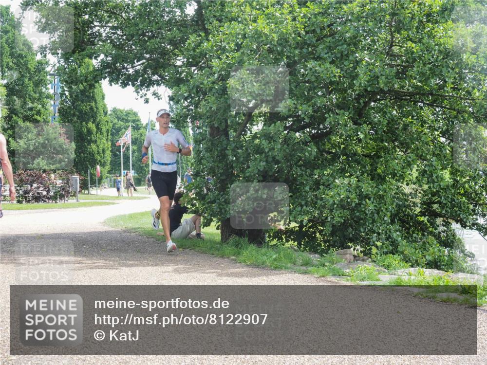 22.06.2025 - Viking Triathlon KatJ http://msf.ph/oto/8122907 22.06.2025 13:03:51 Laufen 555 meine-sportfotos.de