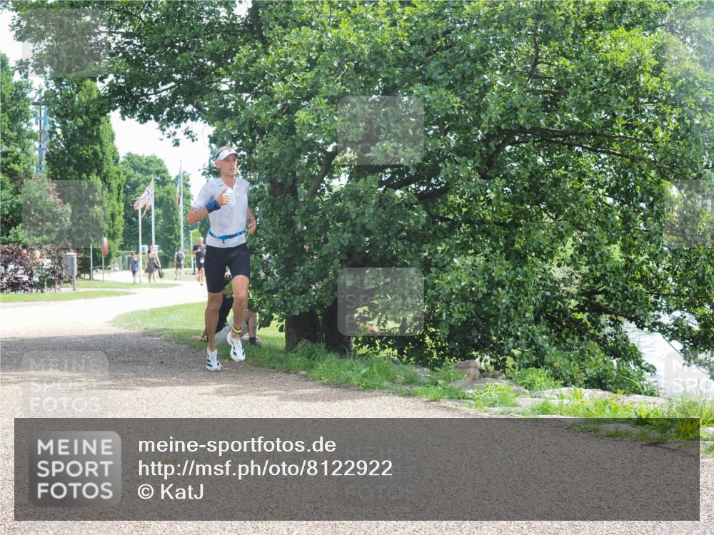 22.06.2025 - Viking Triathlon KatJ http://msf.ph/oto/8122922 22.06.2025 13:03:51 Laufen 555 meine-sportfotos.de