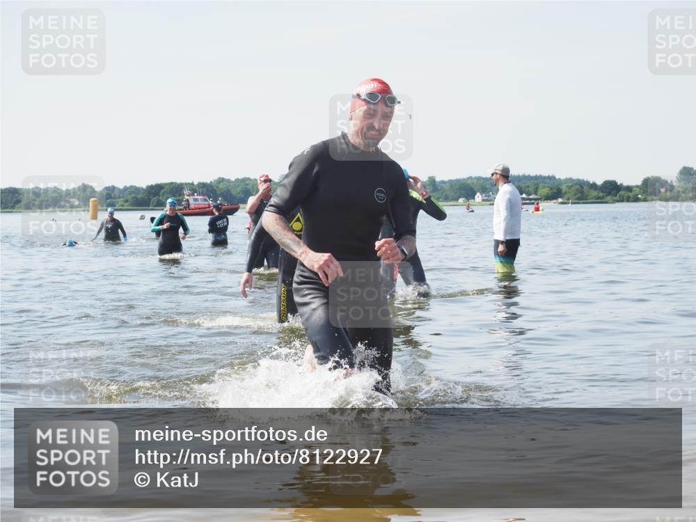 22.06.2025 - Viking Triathlon KatJ http://msf.ph/oto/8122927 22.06.2025 10:52:57 Schwimmen 106, 160, 470, 640, 656 meine-sportfotos.de