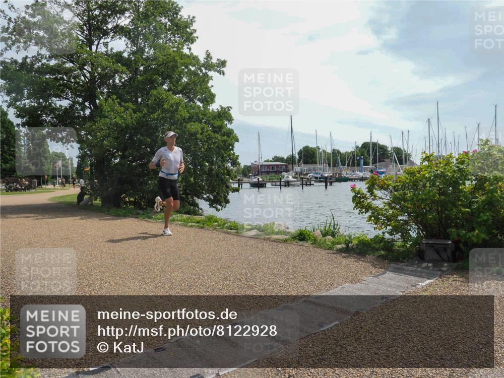22.06.2025 - Viking Triathlon KatJ http://msf.ph/oto/8122928 22.06.2025 13:03:53 Laufen 555 meine-sportfotos.de