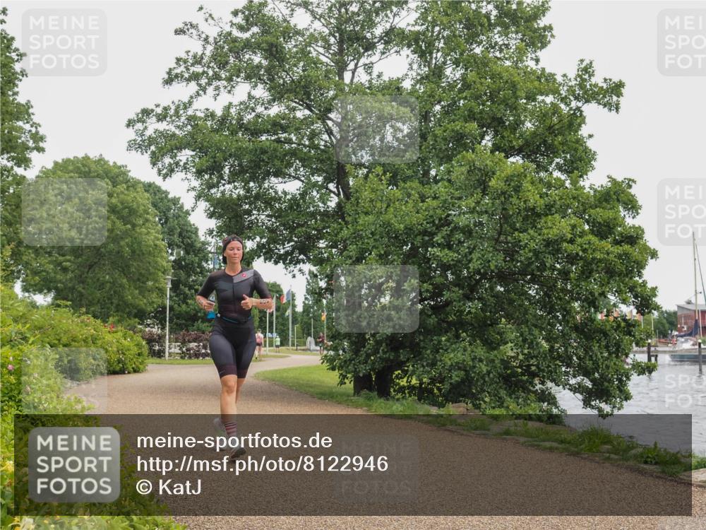 22.06.2025 - Viking Triathlon KatJ http://msf.ph/oto/8122946 22.06.2025 15:18:11 Laufen 408 meine-sportfotos.de