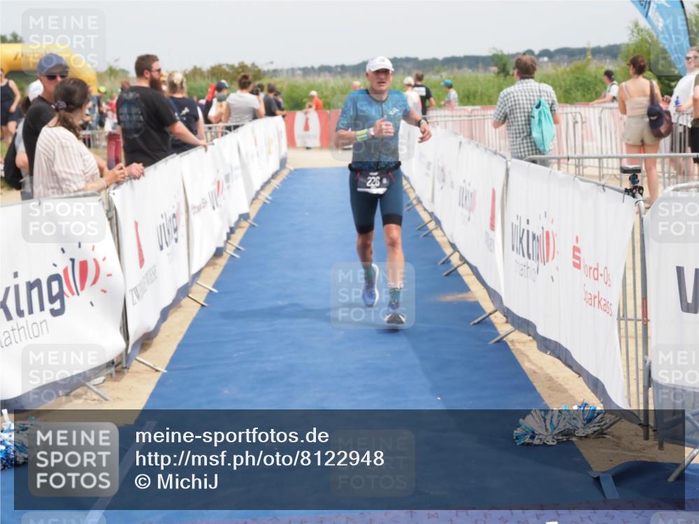 22.06.2025 - Viking Triathlon MichiJ http://msf.ph/oto/8122948 22.06.2025 15:13:55 Ziel 226 meine-sportfotos.de