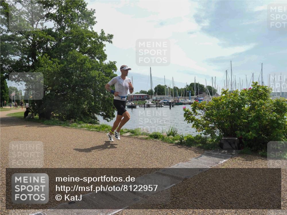 22.06.2025 - Viking Triathlon KatJ http://msf.ph/oto/8122957 22.06.2025 13:03:53 Laufen 555 meine-sportfotos.de