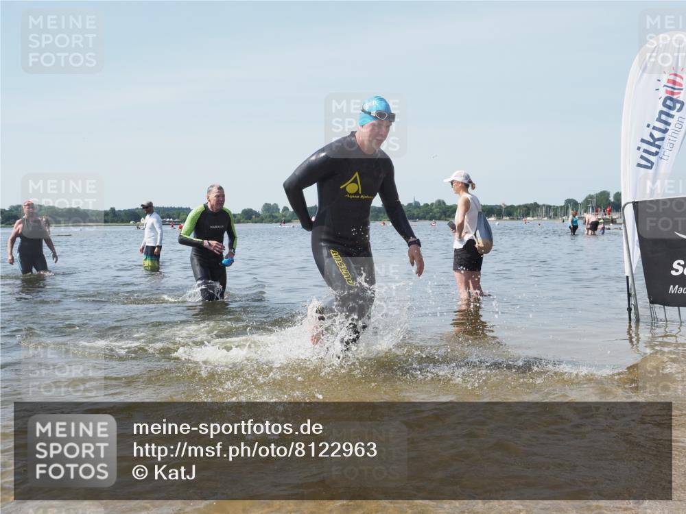 22.06.2025 - Viking Triathlon KatJ http://msf.ph/oto/8122963 22.06.2025 10:53:01 Schwimmen 106, 160, 470, 640, 656 meine-sportfotos.de