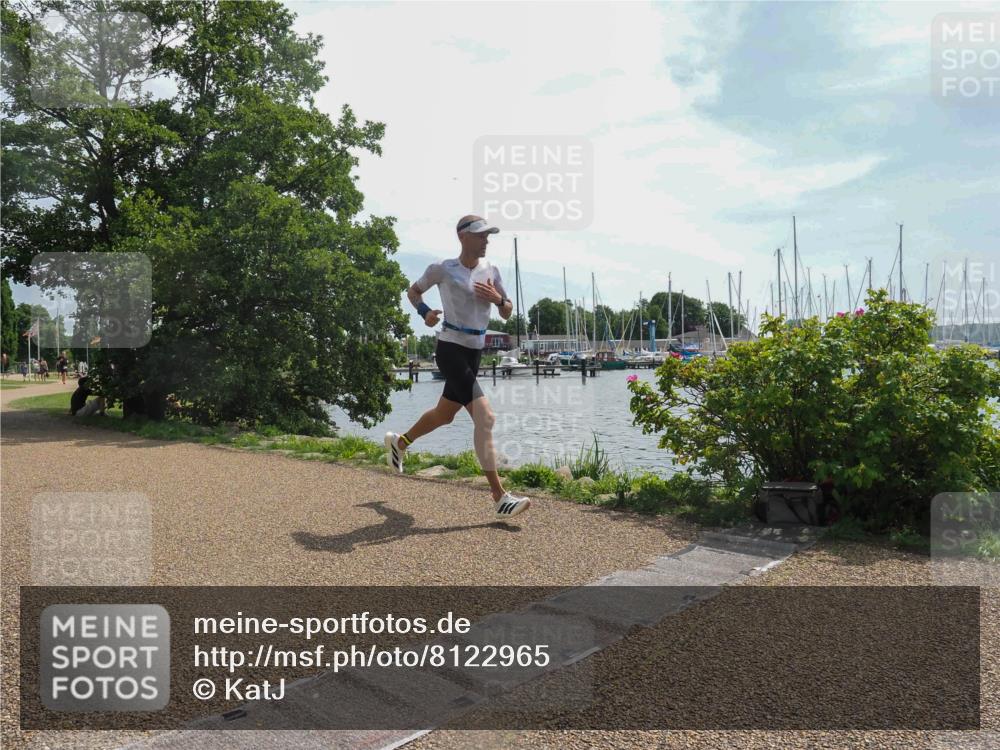 22.06.2025 - Viking Triathlon KatJ http://msf.ph/oto/8122965 22.06.2025 13:03:53 Laufen 555 meine-sportfotos.de