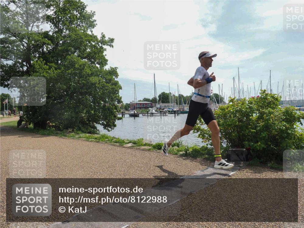 22.06.2025 - Viking Triathlon KatJ http://msf.ph/oto/8122988 22.06.2025 13:03:54 Laufen 555 meine-sportfotos.de