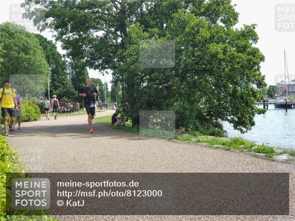 22.06.2025 - Viking Triathlon KatJ http://msf.ph/oto/8123000 22.06.2025 13:04:03 Laufen 288 meine-sportfotos.de