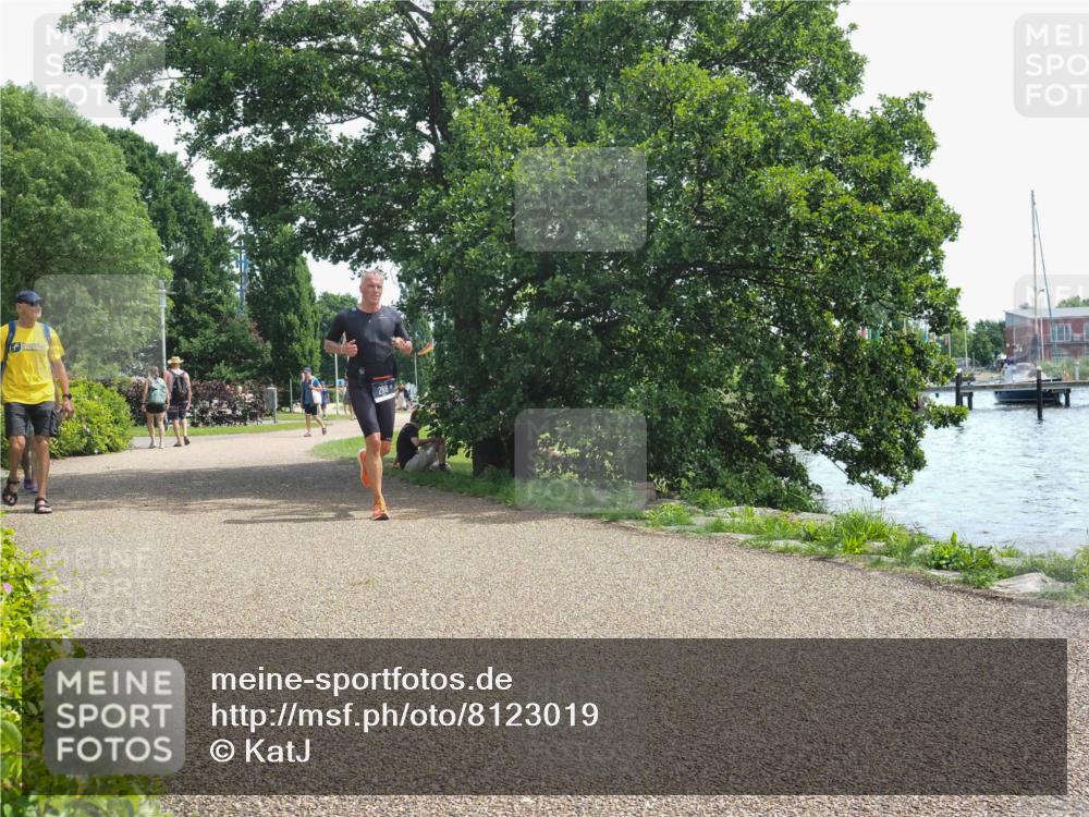 22.06.2025 - Viking Triathlon KatJ http://msf.ph/oto/8123019 22.06.2025 13:04:04 Laufen 288 meine-sportfotos.de