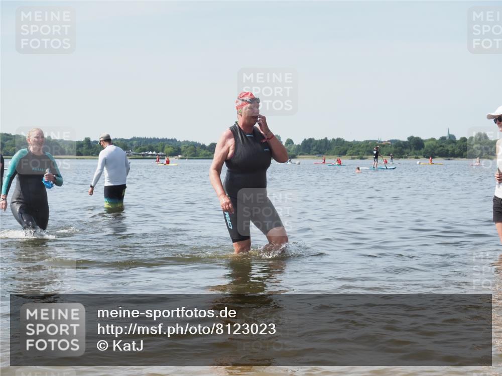 22.06.2025 - Viking Triathlon KatJ http://msf.ph/oto/8123023 22.06.2025 10:53:09 Schwimmen 165, 319, 470, 640 meine-sportfotos.de