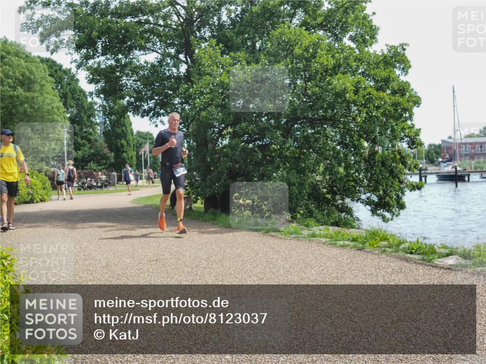 22.06.2025 - Viking Triathlon KatJ http://msf.ph/oto/8123037 22.06.2025 13:04:04 Laufen 288 meine-sportfotos.de