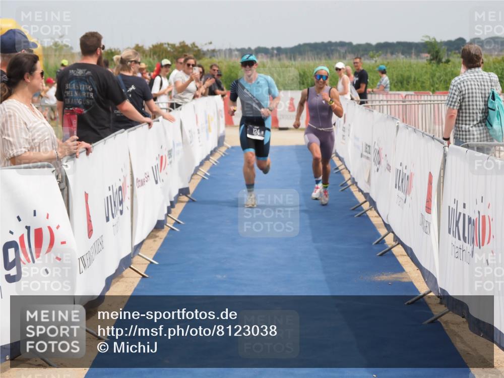 22.06.2025 - Viking Triathlon MichiJ http://msf.ph/oto/8123038 22.06.2025 15:14:17 Ziel 58, 124 meine-sportfotos.de