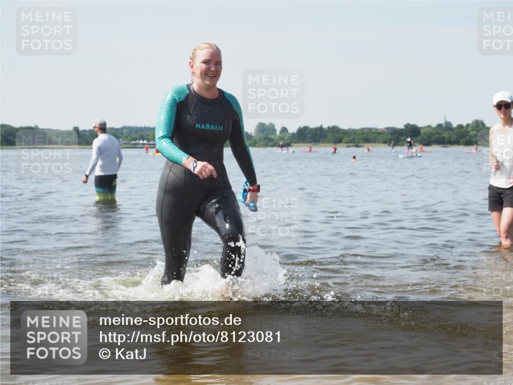 22.06.2025 - Viking Triathlon KatJ http://msf.ph/oto/8123081 22.06.2025 10:53:13 Schwimmen 165, 201, 319, 470, 640 meine-sportfotos.de
