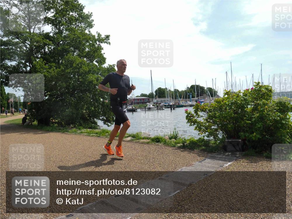 22.06.2025 - Viking Triathlon KatJ http://msf.ph/oto/8123082 22.06.2025 13:04:06 Laufen 288 meine-sportfotos.de