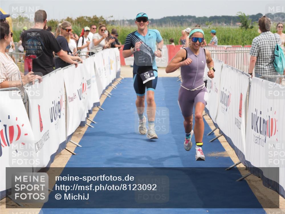 22.06.2025 - Viking Triathlon MichiJ http://msf.ph/oto/8123092 22.06.2025 15:14:18 Ziel 58, 124 meine-sportfotos.de