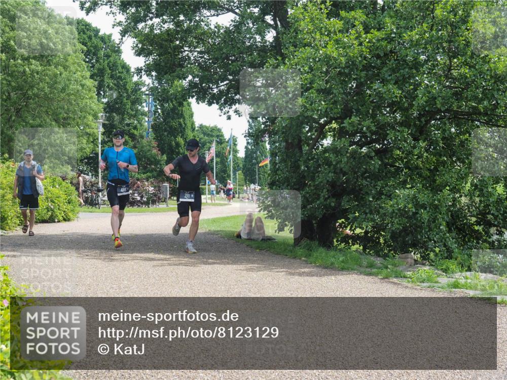 22.06.2025 - Viking Triathlon KatJ http://msf.ph/oto/8123129 22.06.2025 13:04:18 Laufen 271, 486 meine-sportfotos.de