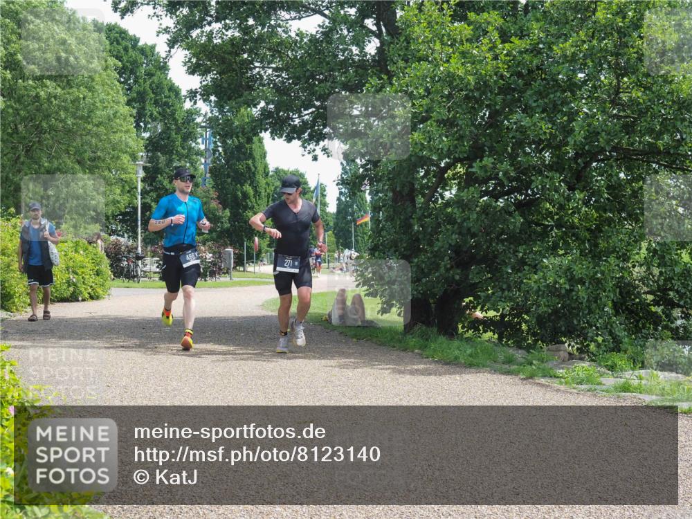 22.06.2025 - Viking Triathlon KatJ http://msf.ph/oto/8123140 22.06.2025 13:04:18 Laufen 271, 486 meine-sportfotos.de