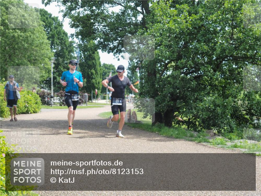 22.06.2025 - Viking Triathlon KatJ http://msf.ph/oto/8123153 22.06.2025 13:04:18 Laufen 271, 486 meine-sportfotos.de