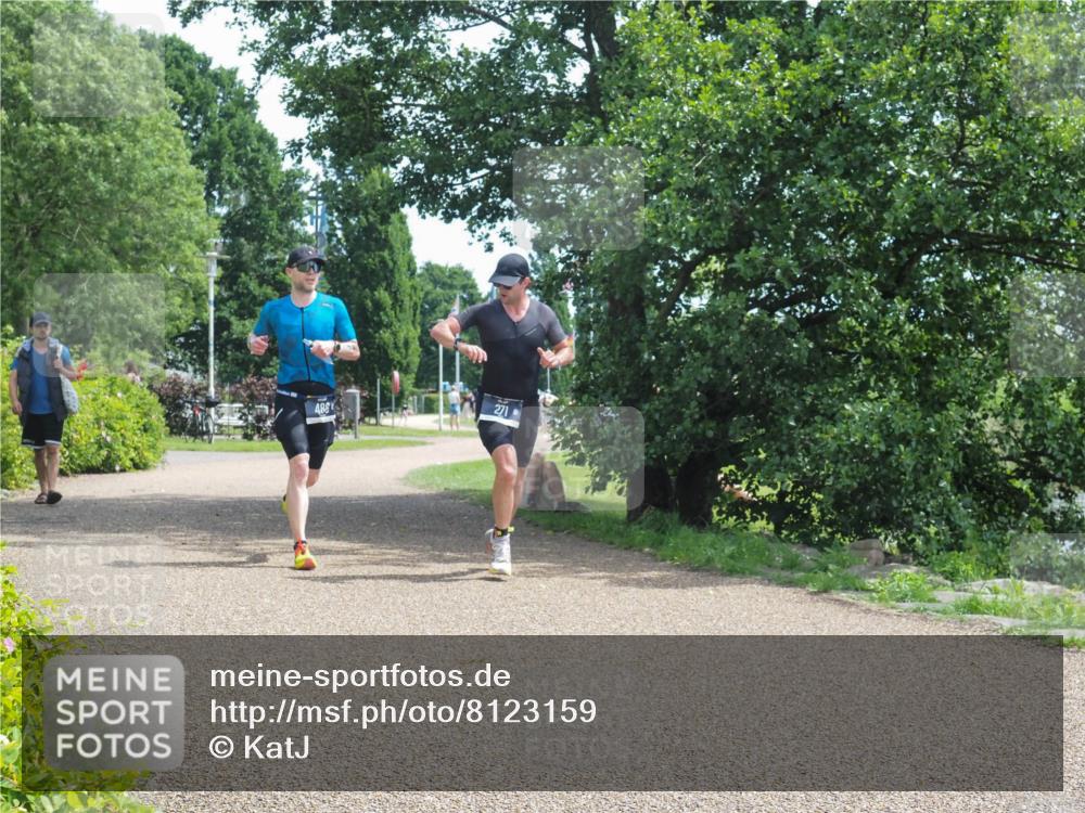 22.06.2025 - Viking Triathlon KatJ http://msf.ph/oto/8123159 22.06.2025 13:04:19 Laufen 271, 486 meine-sportfotos.de