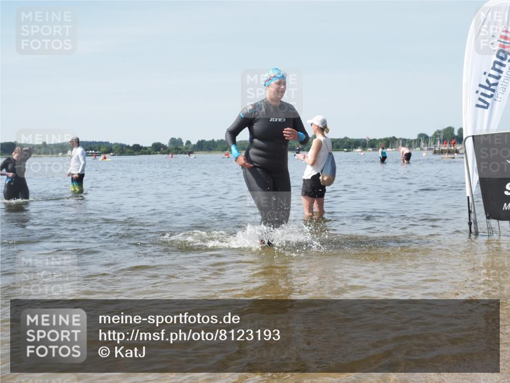 22.06.2025 - Viking Triathlon KatJ http://msf.ph/oto/8123193 22.06.2025 10:53:24 Schwimmen 201, 241, 319 meine-sportfotos.de