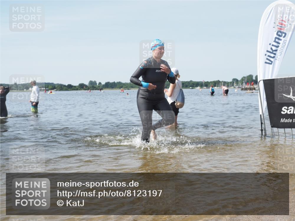 22.06.2025 - Viking Triathlon KatJ http://msf.ph/oto/8123197 22.06.2025 10:53:24 Schwimmen 201, 241, 319 meine-sportfotos.de