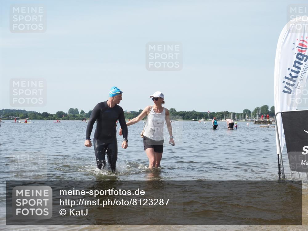 22.06.2025 - Viking Triathlon KatJ http://msf.ph/oto/8123287 22.06.2025 10:53:33 Schwimmen 201, 241 meine-sportfotos.de
