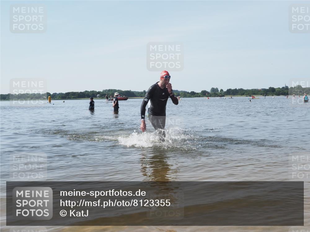 22.06.2025 - Viking Triathlon KatJ http://msf.ph/oto/8123355 22.06.2025 10:53:56 Schwimmen 634 meine-sportfotos.de