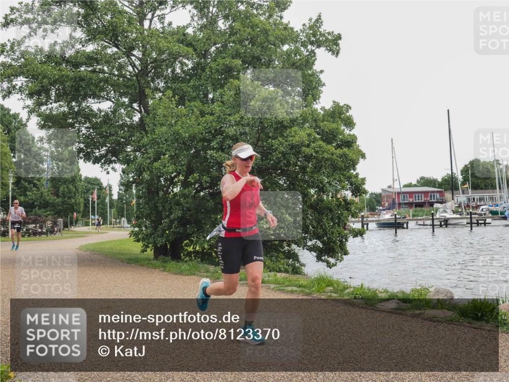 22.06.2025 - Viking Triathlon KatJ http://msf.ph/oto/8123370 22.06.2025 15:18:47 Laufen 336 meine-sportfotos.de