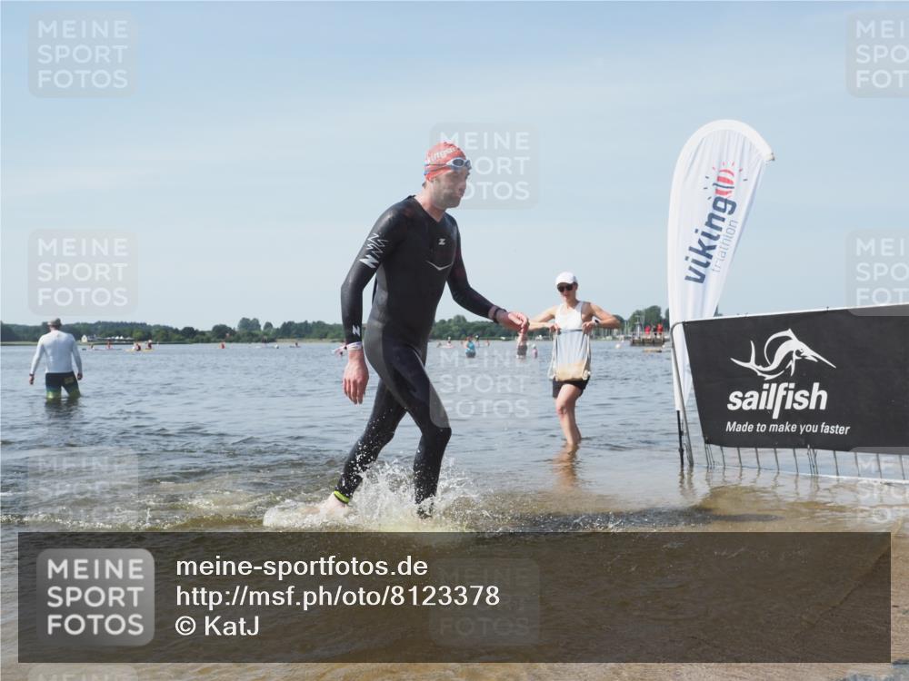 22.06.2025 - Viking Triathlon KatJ http://msf.ph/oto/8123378 22.06.2025 10:53:58 Schwimmen 634 meine-sportfotos.de