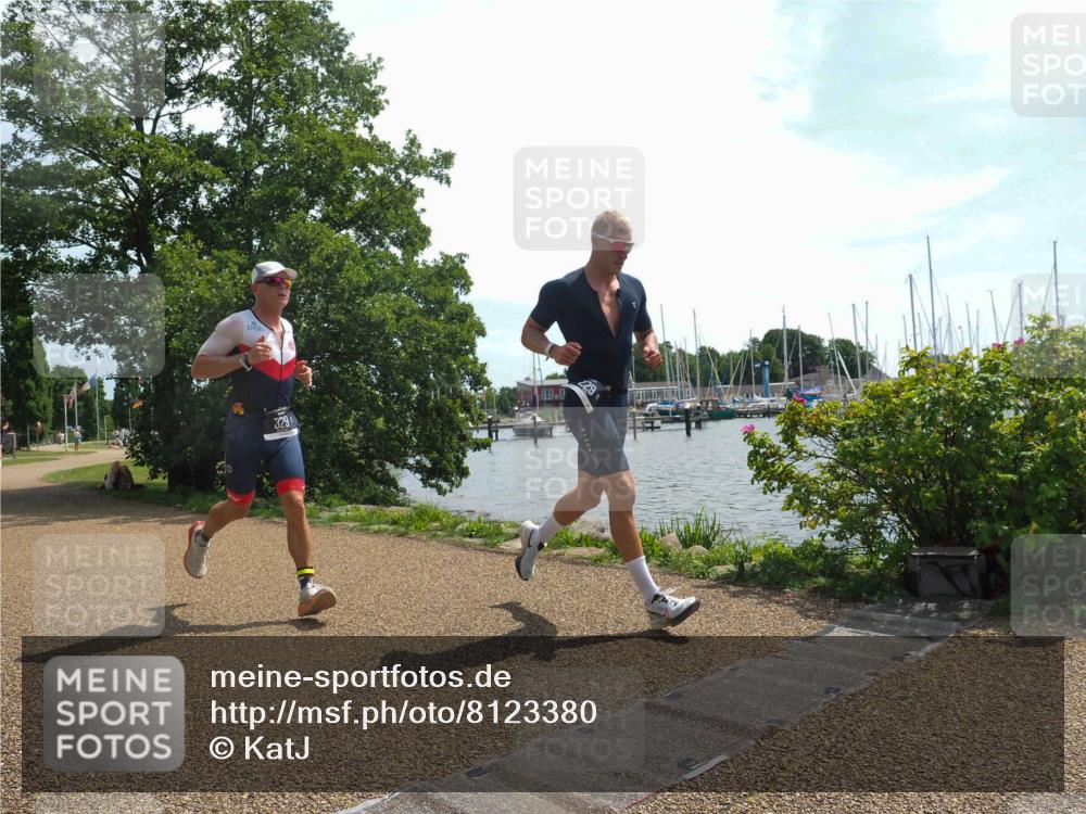 22.06.2025 - Viking Triathlon KatJ http://msf.ph/oto/8123380 22.06.2025 13:04:36 Laufen 229, 329 meine-sportfotos.de