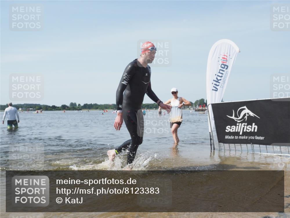 22.06.2025 - Viking Triathlon KatJ http://msf.ph/oto/8123383 22.06.2025 10:53:58 Schwimmen 634 meine-sportfotos.de