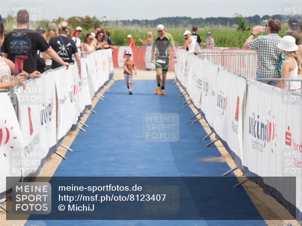 22.06.2025 - Viking Triathlon MichiJ http://msf.ph/oto/8123407 22.06.2025 15:14:28 Ziel 281 meine-sportfotos.de