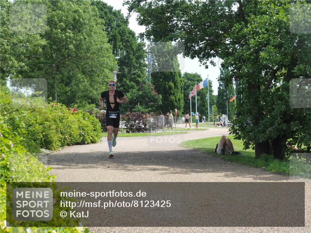 22.06.2025 - Viking Triathlon KatJ http://msf.ph/oto/8123425 22.06.2025 13:04:40 Laufen 203 meine-sportfotos.de