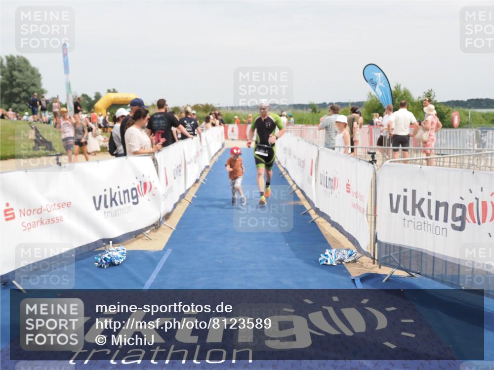 22.06.2025 - Viking Triathlon MichiJ http://msf.ph/oto/8123589 22.06.2025 15:14:31 Ziel 281 meine-sportfotos.de
