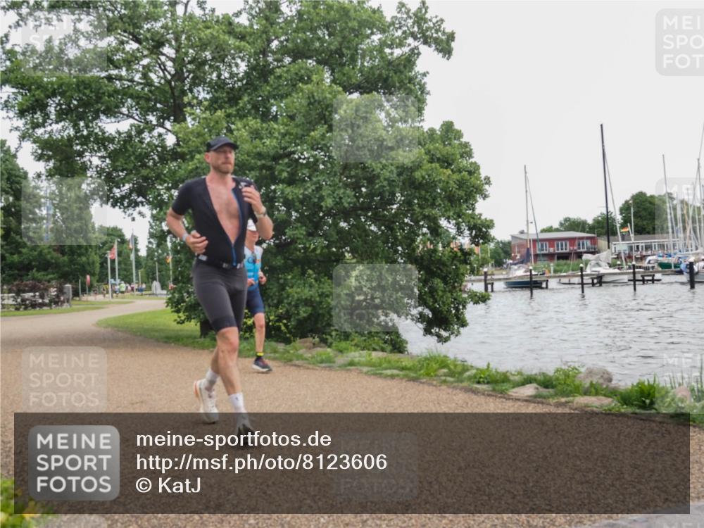 22.06.2025 - Viking Triathlon KatJ http://msf.ph/oto/8123606 22.06.2025 15:19:15 Laufen 154, 342 meine-sportfotos.de