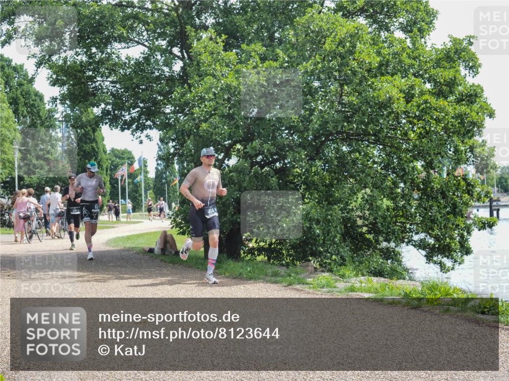 22.06.2025 - Viking Triathlon KatJ http://msf.ph/oto/8123644 22.06.2025 13:05:47 Laufen 125, 464, 510 meine-sportfotos.de