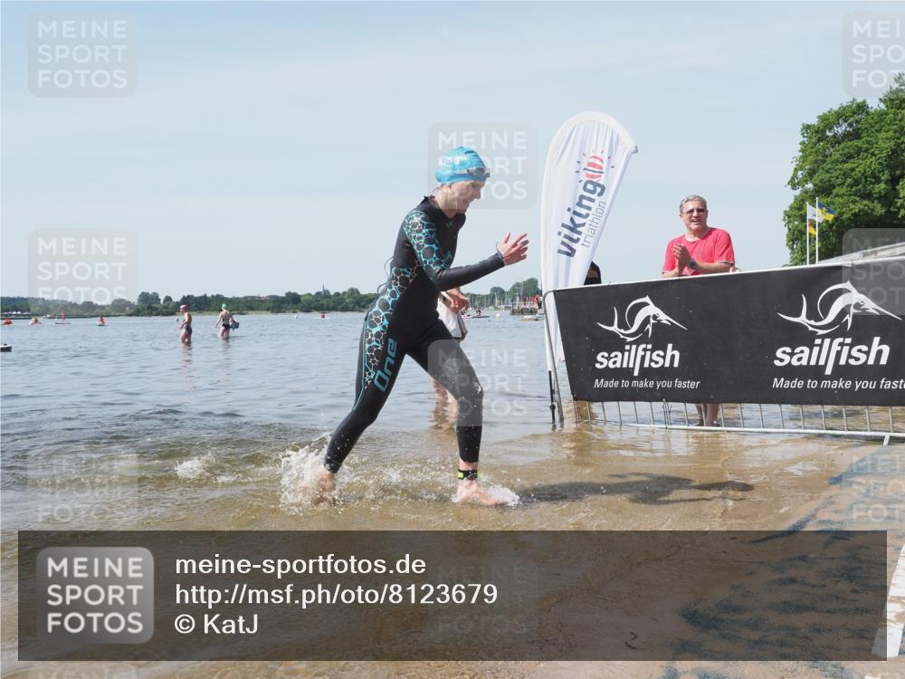 22.06.2025 - Viking Triathlon KatJ http://msf.ph/oto/8123679 22.06.2025 10:56:26 Schwimmen 499 meine-sportfotos.de