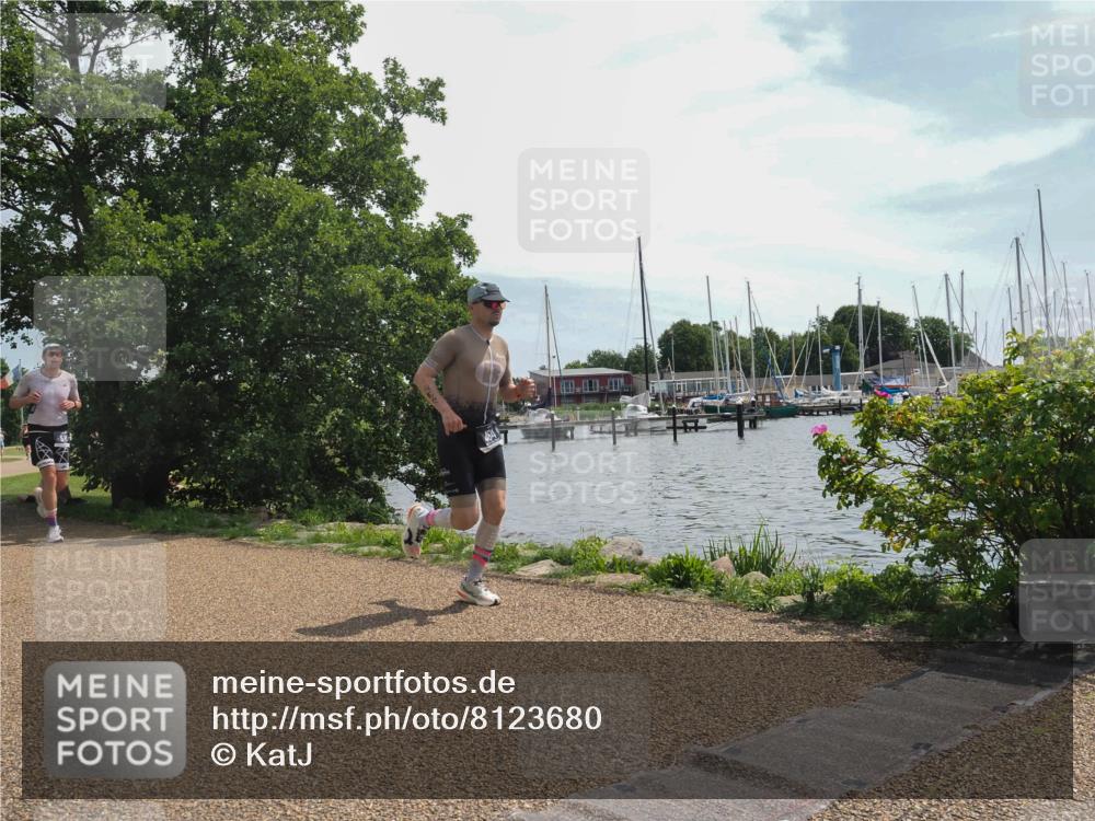 22.06.2025 - Viking Triathlon KatJ http://msf.ph/oto/8123680 22.06.2025 13:05:49 Laufen 464, 508, 510 meine-sportfotos.de