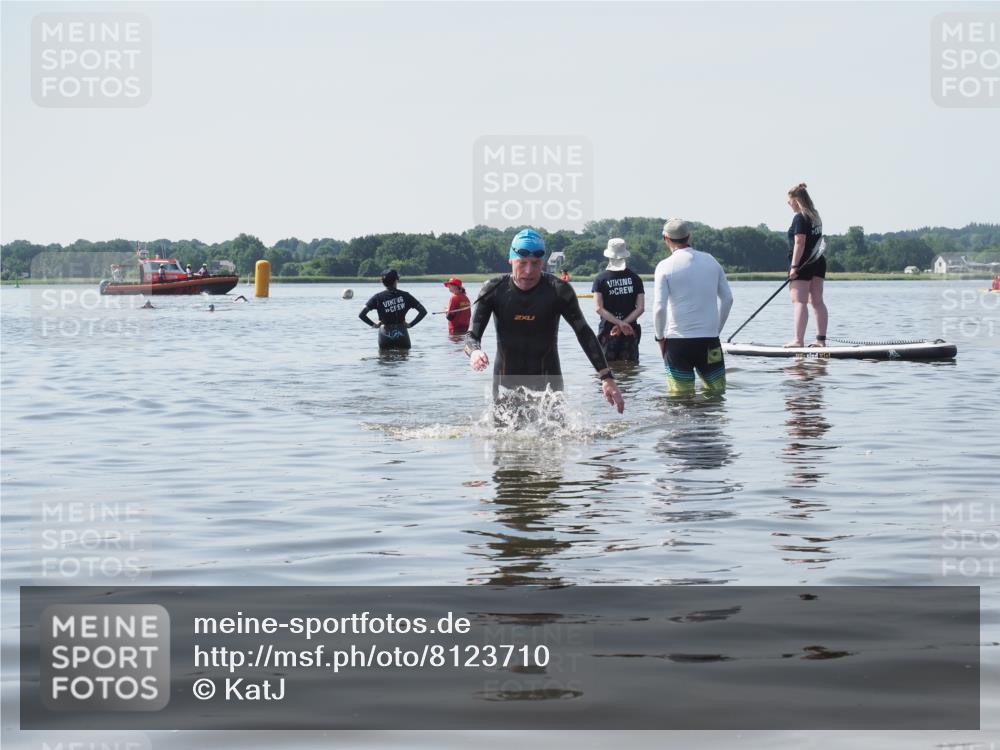 22.06.2025 - Viking Triathlon KatJ http://msf.ph/oto/8123710 22.06.2025 10:56:51 Schwimmen 363 meine-sportfotos.de