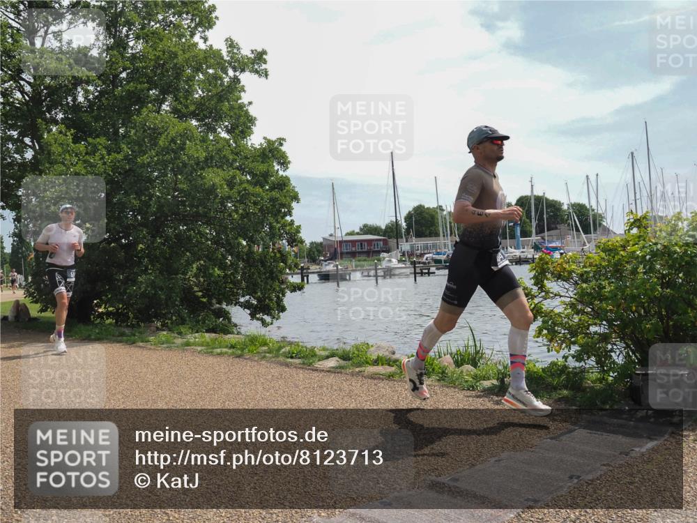 22.06.2025 - Viking Triathlon KatJ http://msf.ph/oto/8123713 22.06.2025 13:05:49 Laufen 464, 508, 510 meine-sportfotos.de