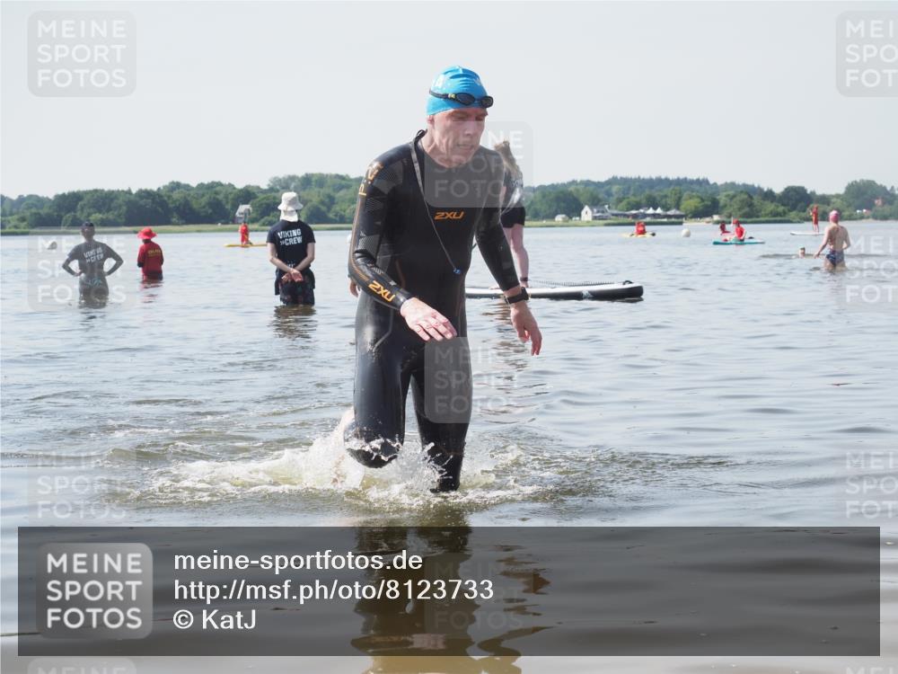 22.06.2025 - Viking Triathlon KatJ http://msf.ph/oto/8123733 22.06.2025 10:56:56 Schwimmen 363 meine-sportfotos.de