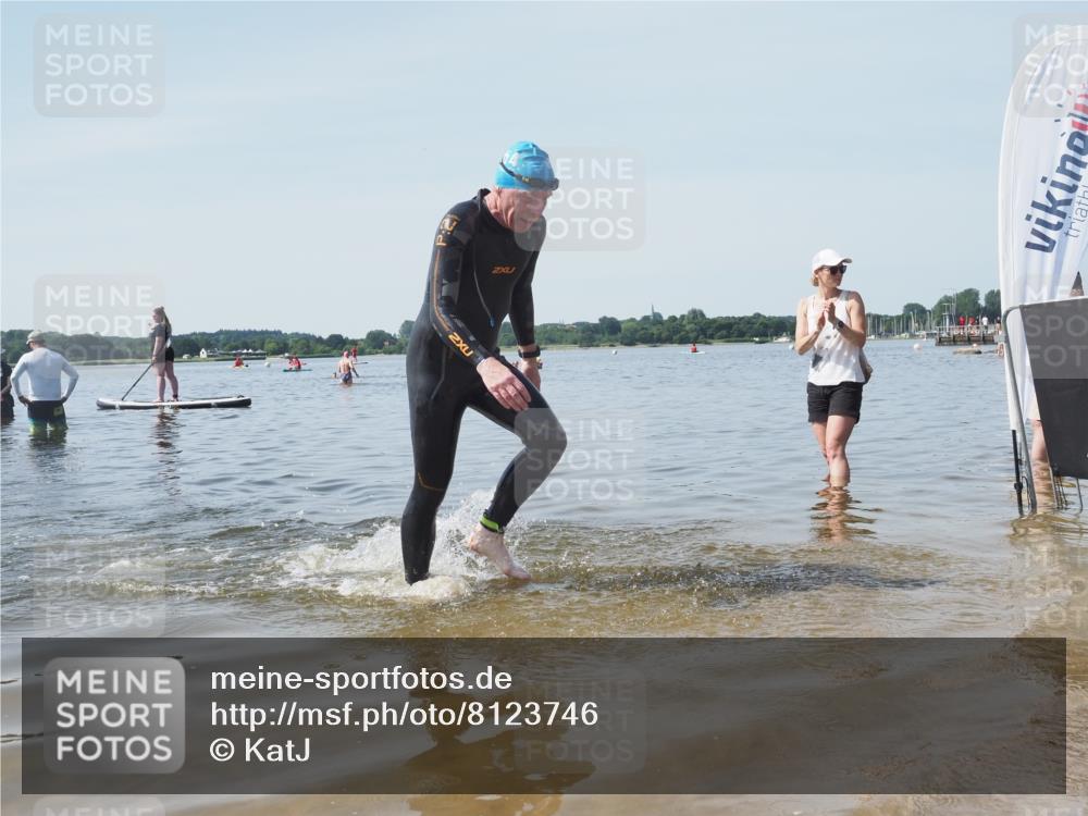 22.06.2025 - Viking Triathlon KatJ http://msf.ph/oto/8123746 22.06.2025 10:56:58 Schwimmen 363 meine-sportfotos.de